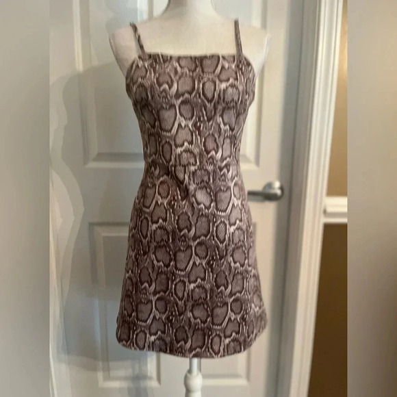 SHE + SKY SNAKE PRINT
DRESS SIZE SMALL - Picture 2 of 8